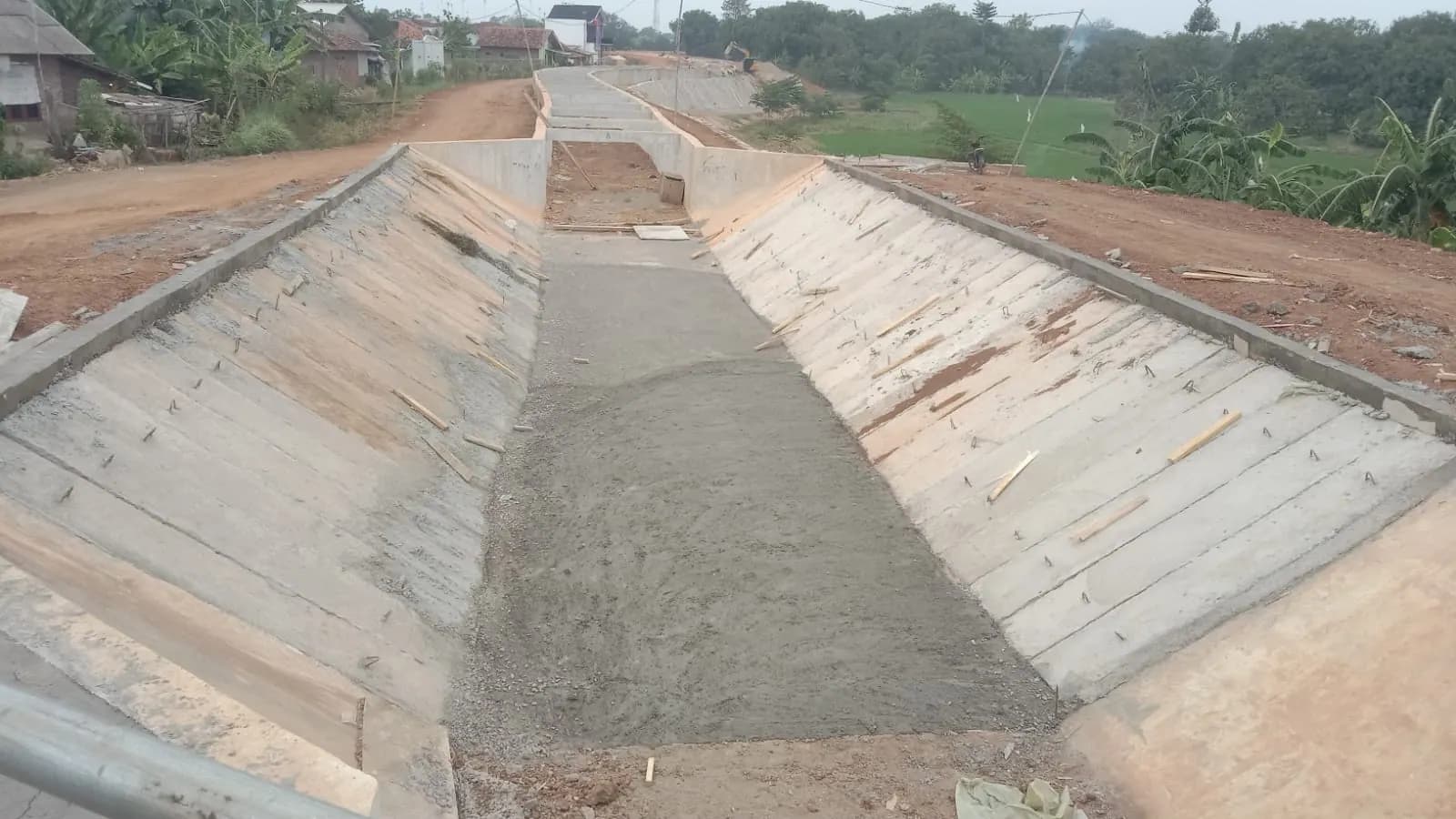 Talud pengaman syphon Sungai Cipunegara, Subang